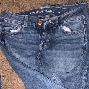 Size 4 American eagle kick boot jeans